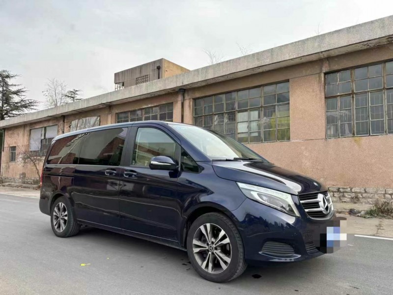 枣庄19年奔驰V2