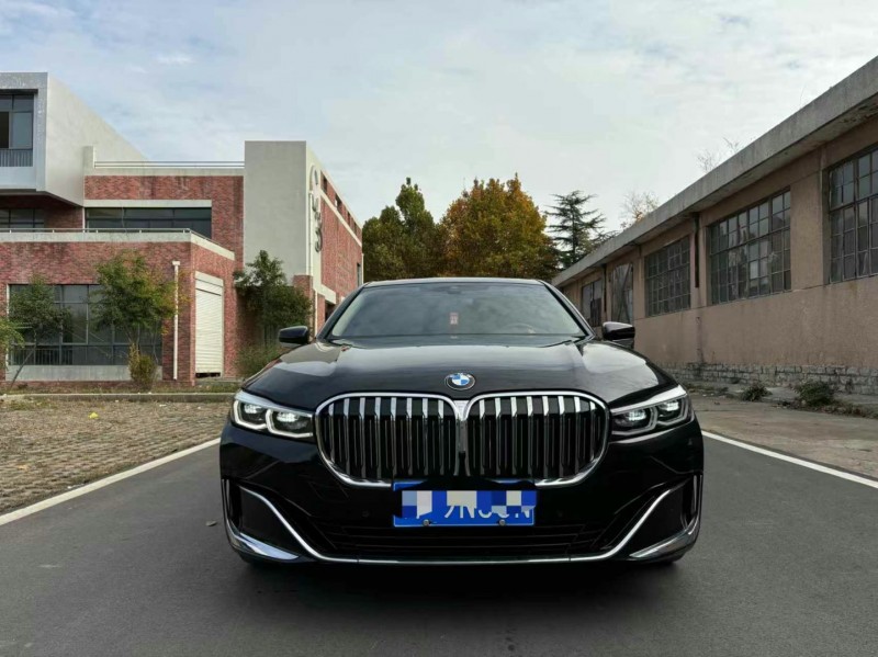枣庄22年宝马7系1