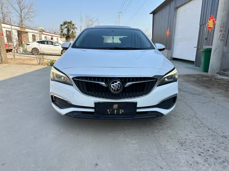 徐州18年别克威朗1