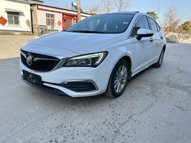 徐州18年别克威朗3