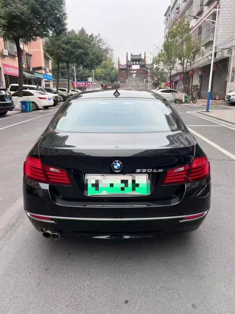 邵阳15年宝马5系9