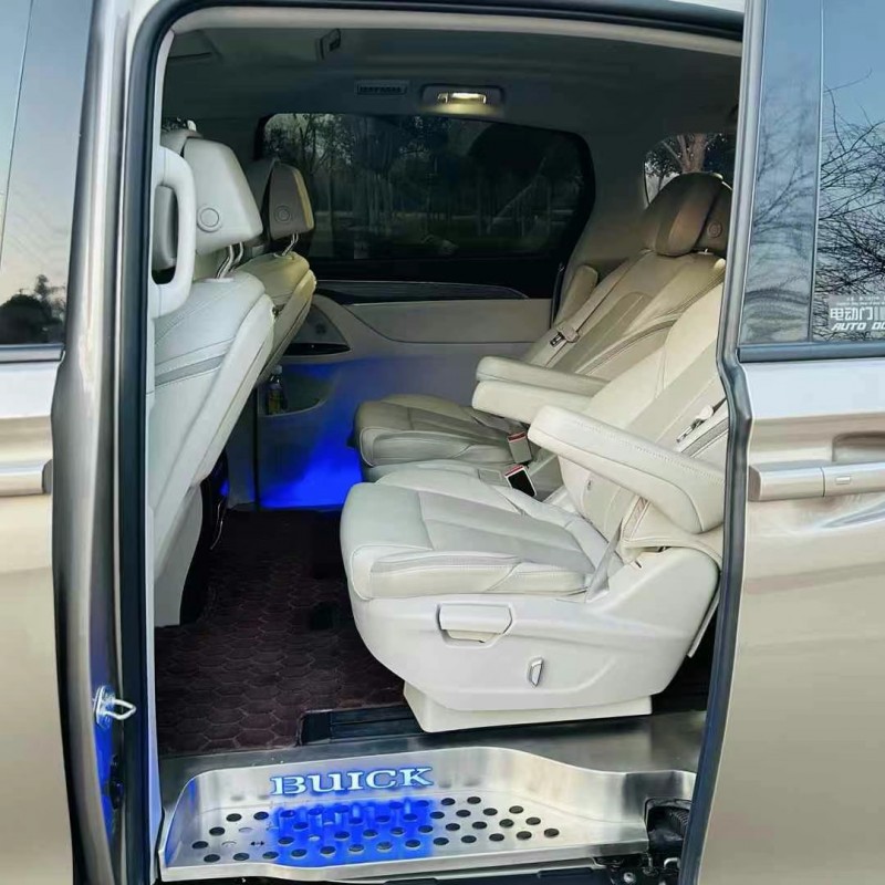 济宁23年别克GL86