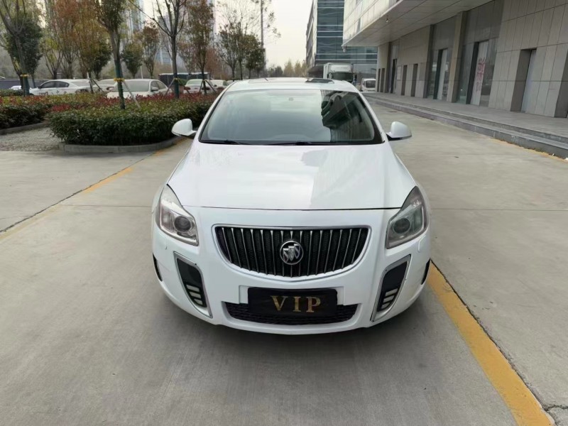 济宁13年别克君越1