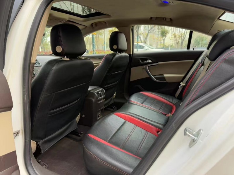 济宁13年别克君越6