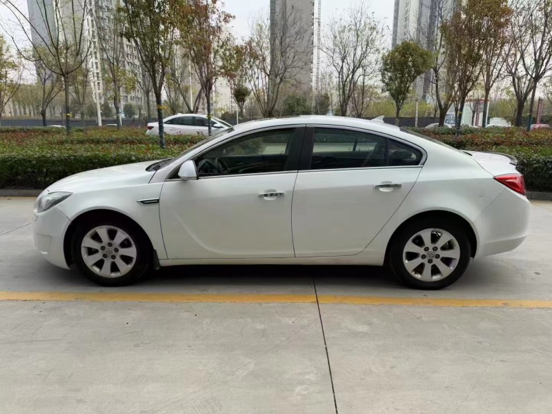 济宁13年别克君越8