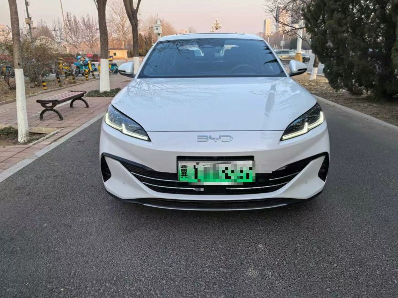 衡水24年比亞迪海豹1