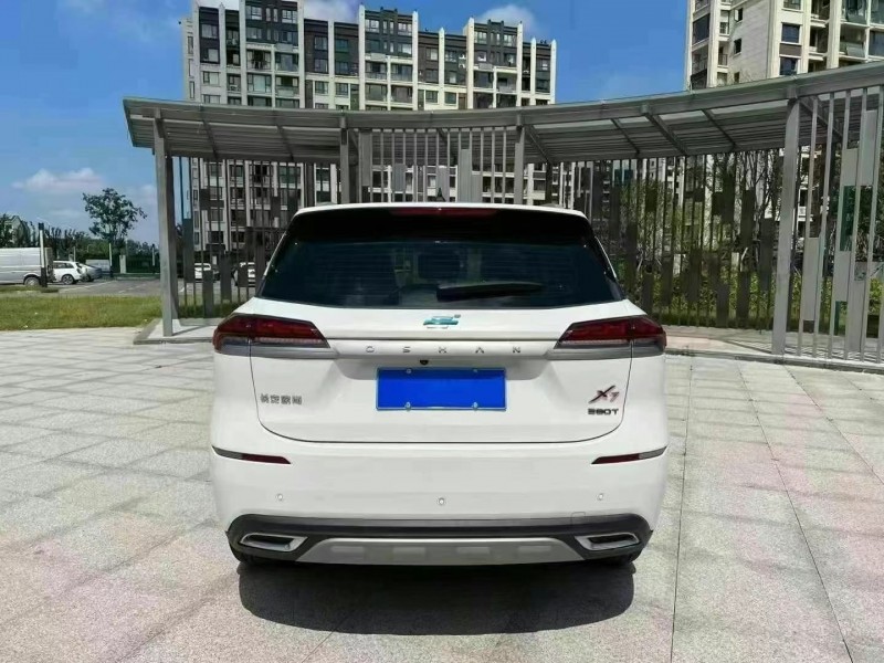 蘇州20年長安汽車歐尚9