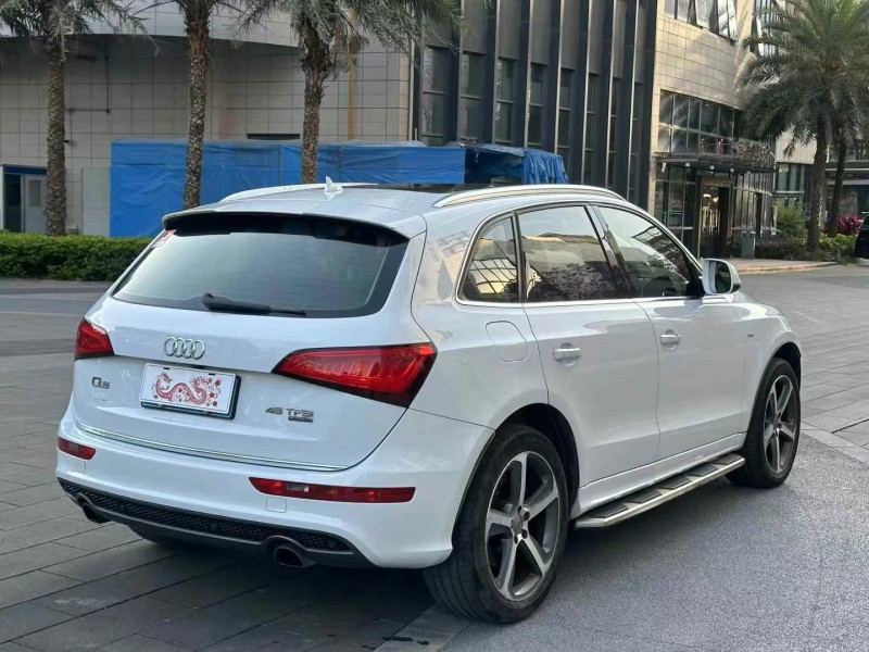 佛山15年奧迪Q58