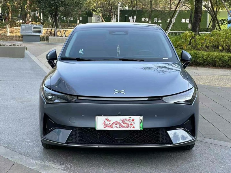 佛山22年小鵬汽車P51