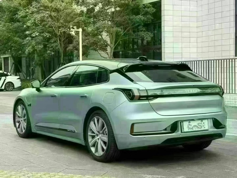 佛山22年極氪汽車0017