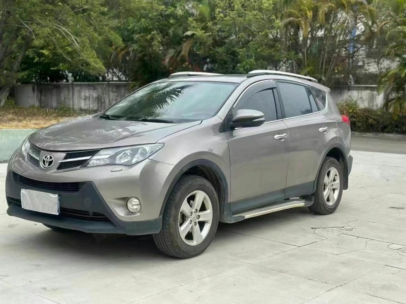广州14年丰田RAV4荣放2