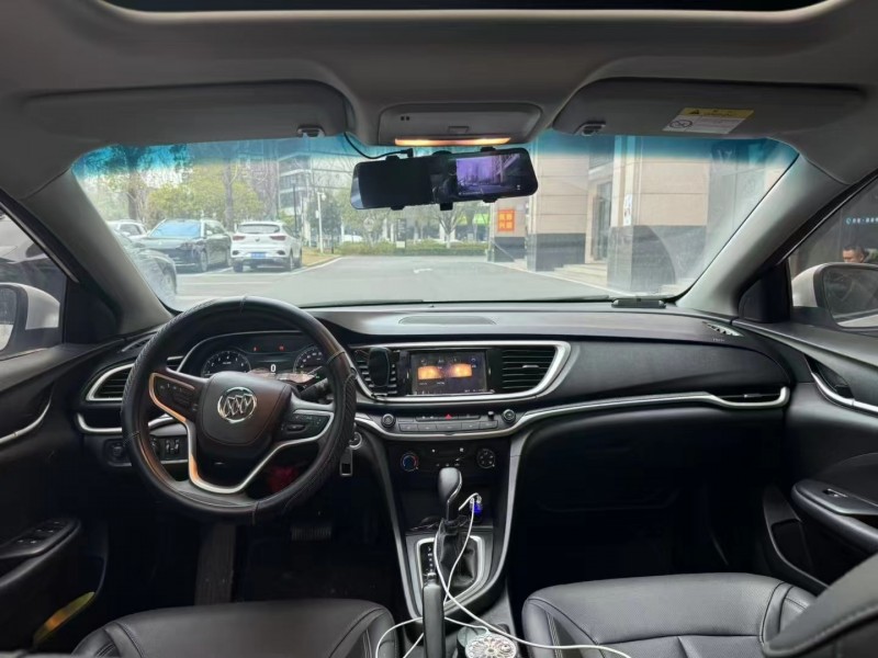 邵阳22年别克英朗3