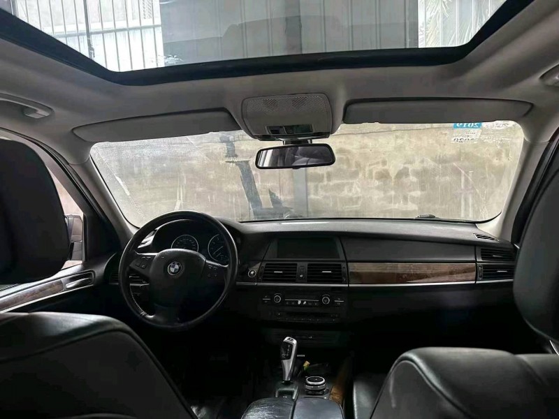 武汉13年宝马X54