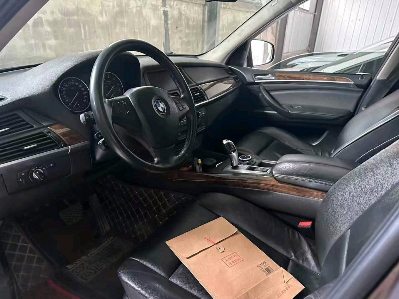 武汉13年宝马X55