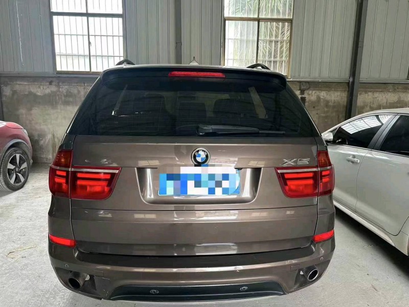 武汉13年宝马X59