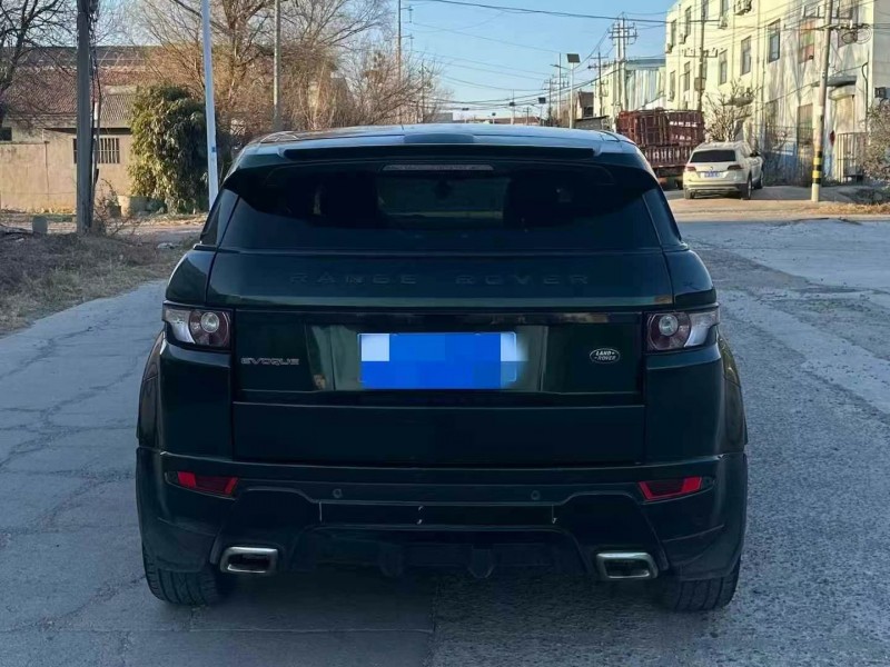 青岛12年路虎极光6