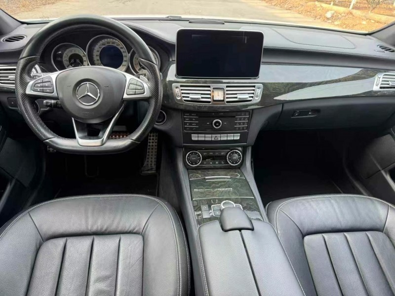 青岛17年奔驰CLS5