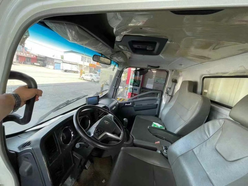 滄州23年卡車系列重汽豪沃7