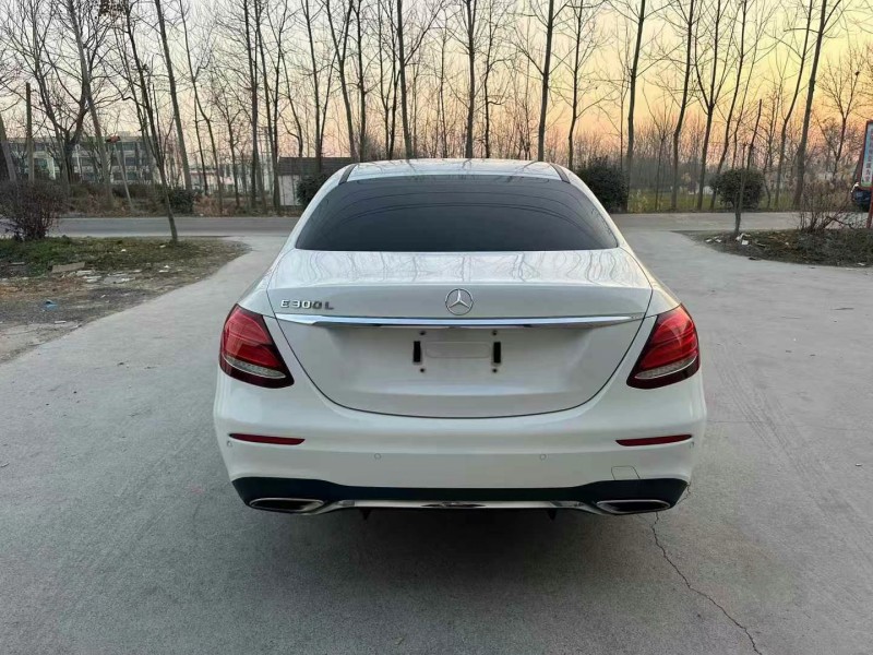 徐州17年奔驰E9
