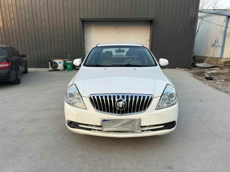 徐州17年别克凯越1