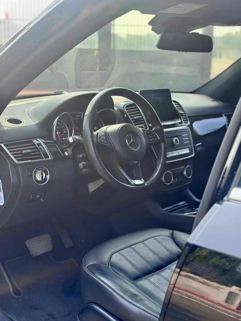 东莞17年奔驰GLS7