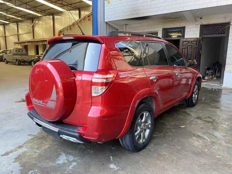 蘭州13年豐田RAV48