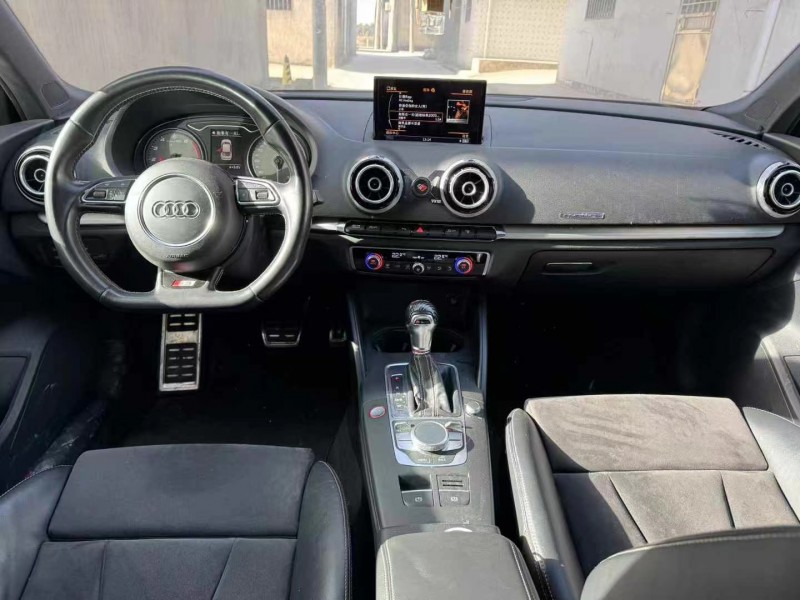 徐州17年奥迪S34