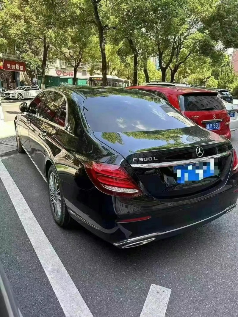 邵阳20年奔驰E8