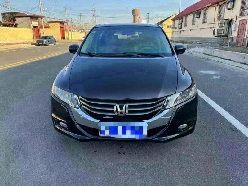 济宁12年本田奥德赛1