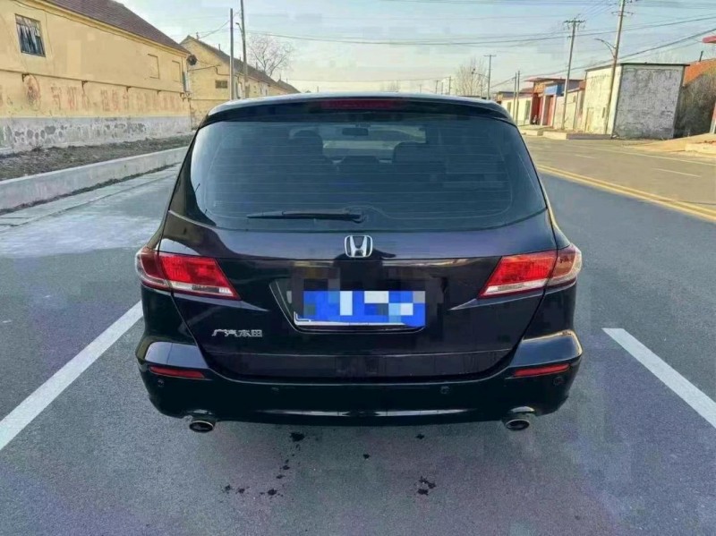 济宁12年本田奥德赛7