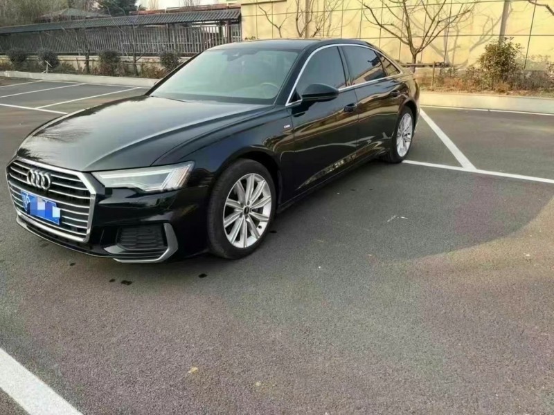 济宁22年奥迪A6L3