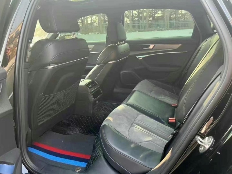 济宁22年奥迪A6L6