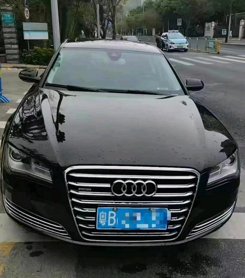 韶關13年奧迪A8L1