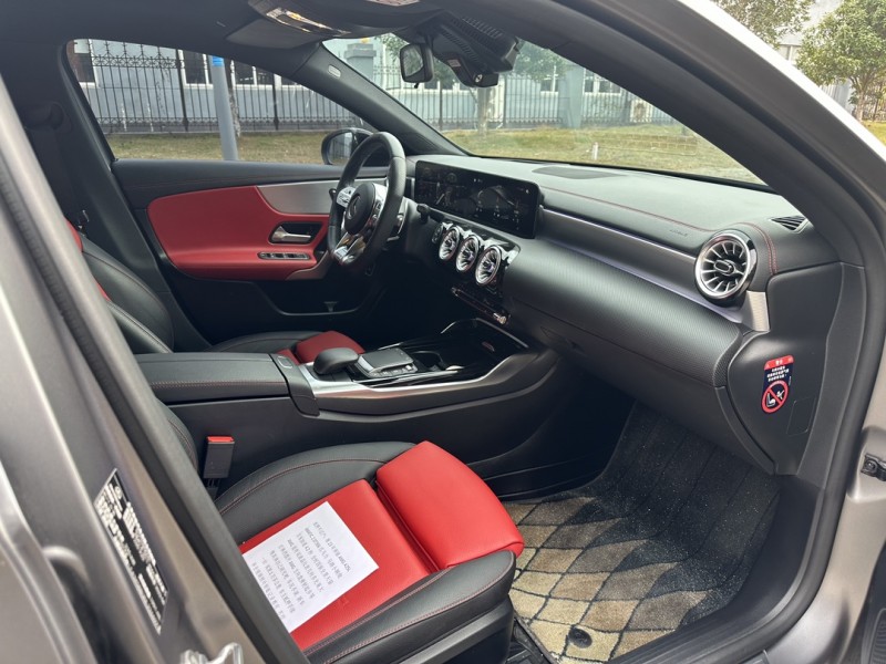 盐城22年奔驰AMG5