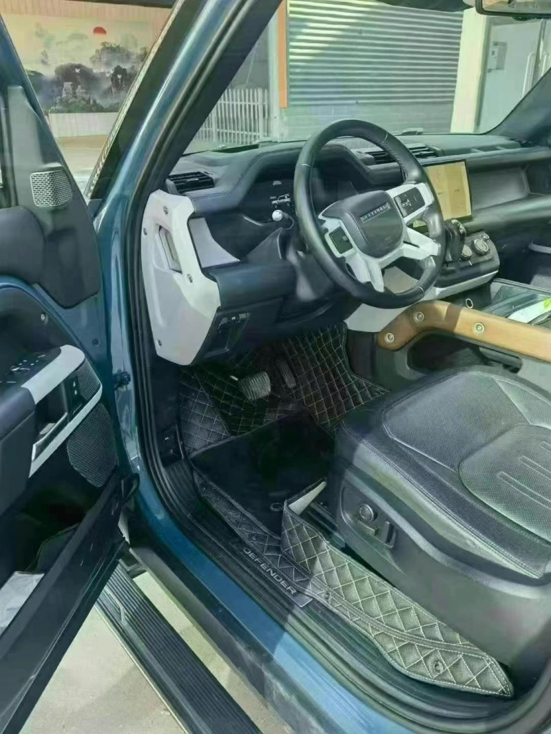 淄博22年路虎卫士6