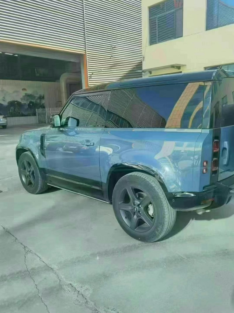 淄博22年路虎卫士7