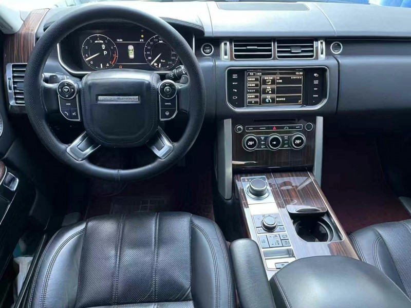 淄博15年路虎揽胜行政4