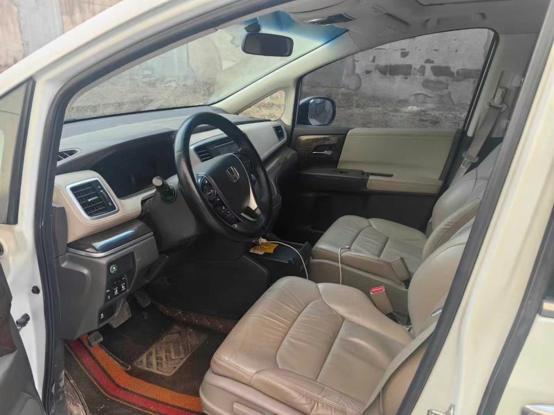 枣庄15年本田奥德赛4