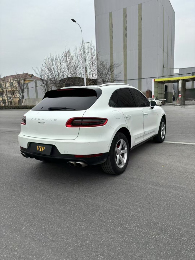 宿遷15年保時捷Macan8