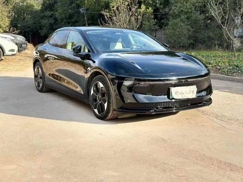 金華24年極氪汽車0071