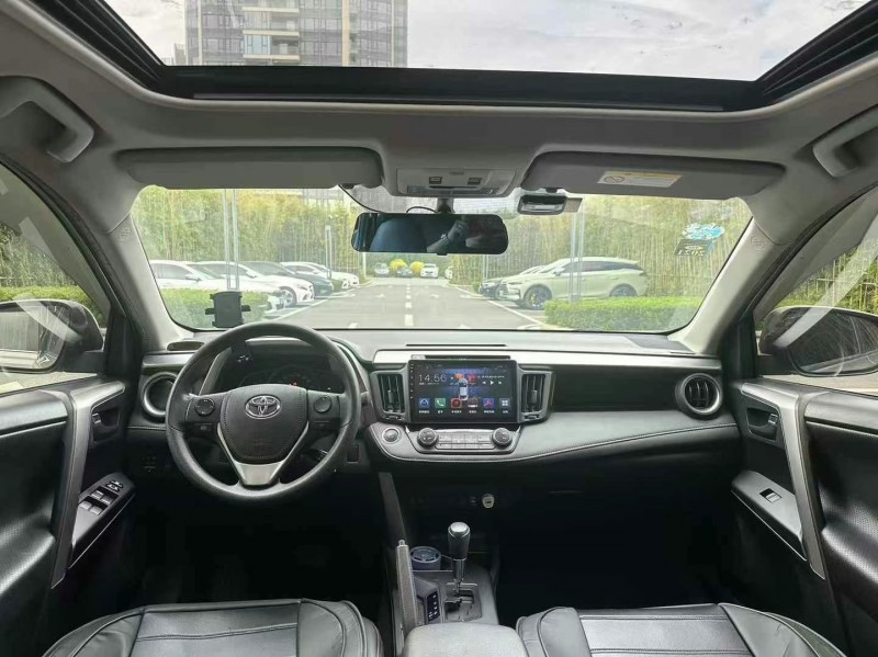 东莞17年丰田RAV4荣放6