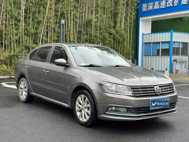 东莞17年大众朗逸3