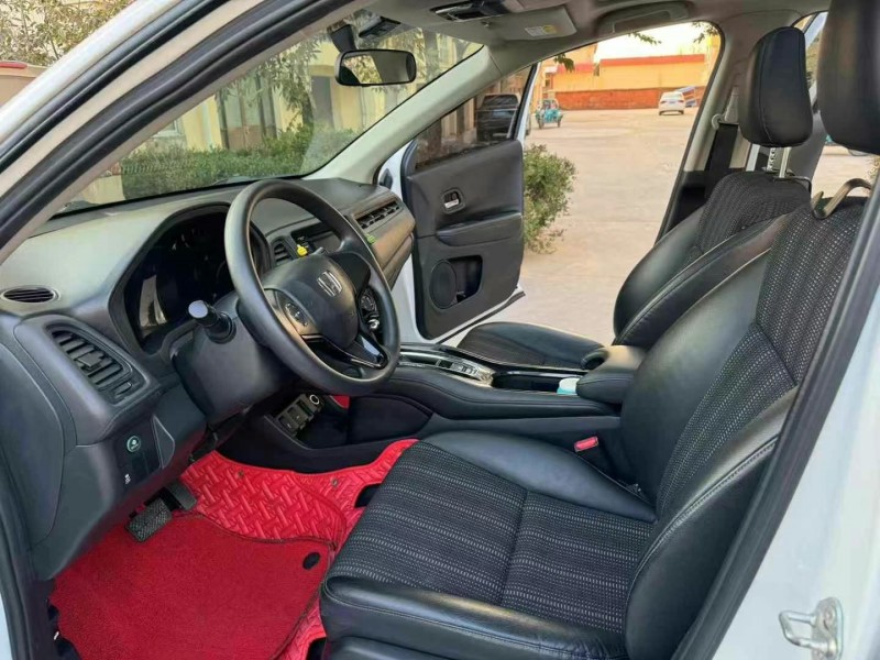 徐州18年本田缤智5