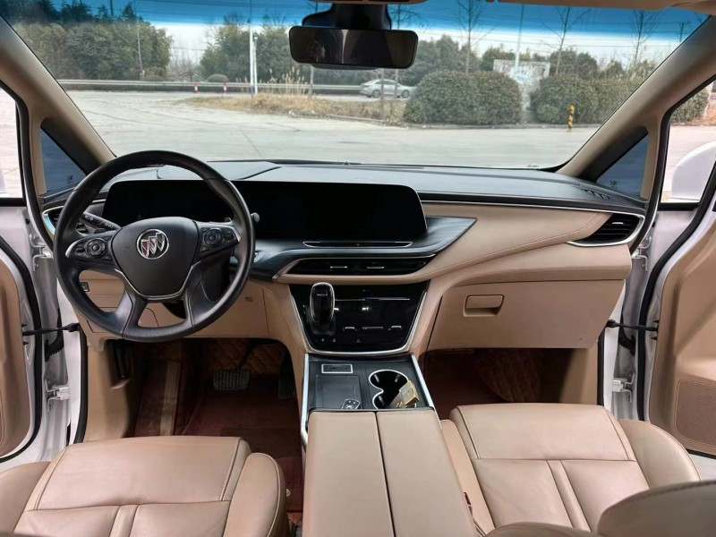 徐州21年别克GL84