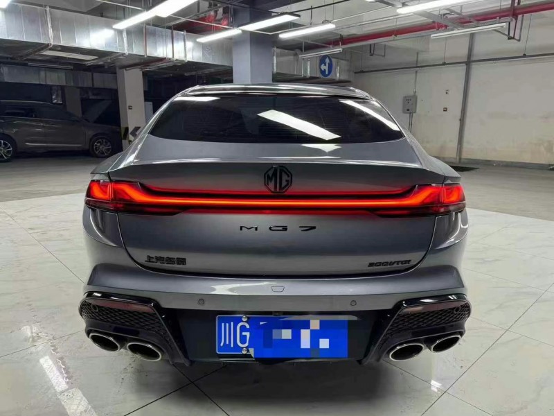 成都23年長安汽車UNI3