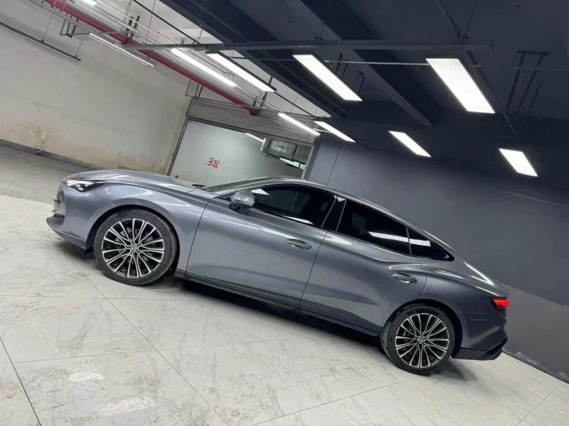 成都23年長安汽車UNI4