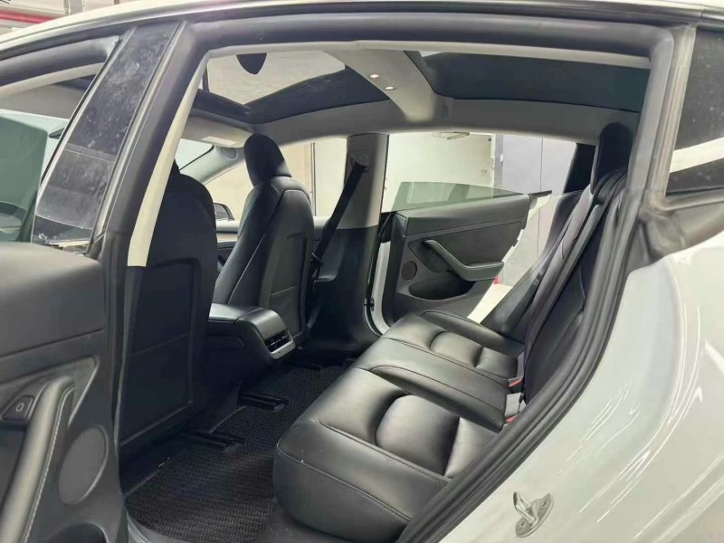 成都22年特斯拉MODEL 37