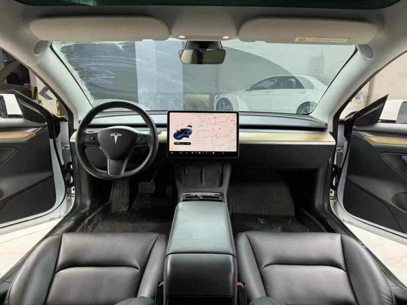 成都22年特斯拉MODEL 38
