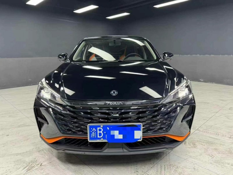 成都23年長安汽車UNI1