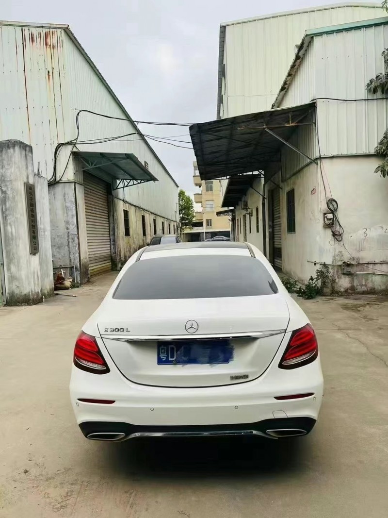 广州20年奔驰E6